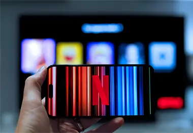 Series y pel&iacute;culas que abandonan Netflix en enero 2026