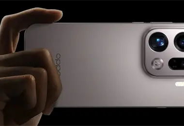 Celular premium con tres c&aacute;maras de 50 megap&iacute;xeles y resistencia al agua