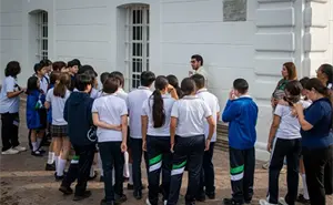 Estudiantes del Instituto Altum conocen el Palacio Municipal de Culiacán a través de programa cívico