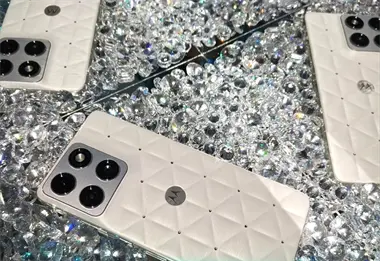 Los celulares m&aacute;s exclusivos y lujosos de Motorola para 2026