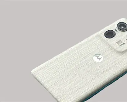 Celular Motorola con memoria RAM de 12 GB y carga r&aacute;pida de 125 W