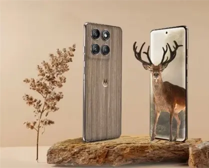 Celular Motorola de la gama alta econ&oacute;mica con buena c&aacute;mara y 12 GB de memoria RAM