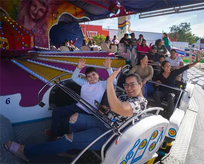 La magia de los Reyes llen&oacute; de sonrisas la verbena popular Culiac&aacute;n