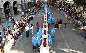 Puebla realiza la Rosca de Reyes más larga del mundo y consigue el Récord Guinness