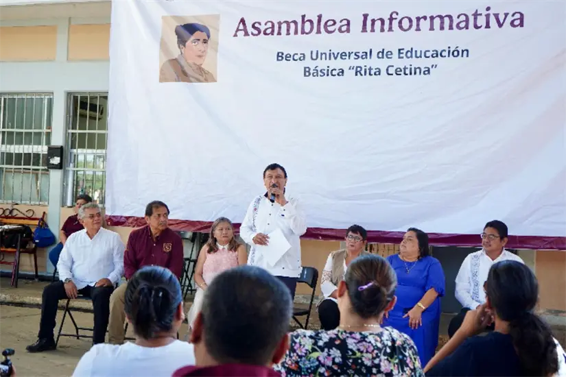En febrero inician las asambleas de la Beca Rita Cetina para padres de familia o tutores. Foto: Cortesía