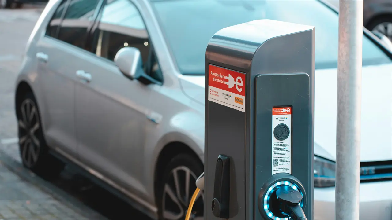 Los Mercados Emergentes están Liderando el Futuro del Auto Eléctrico.