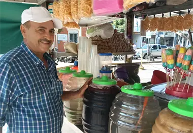 Juanito de las Aguas lleva 50 a&ntilde;os de trabajo y sabor en Culiac&aacute;n