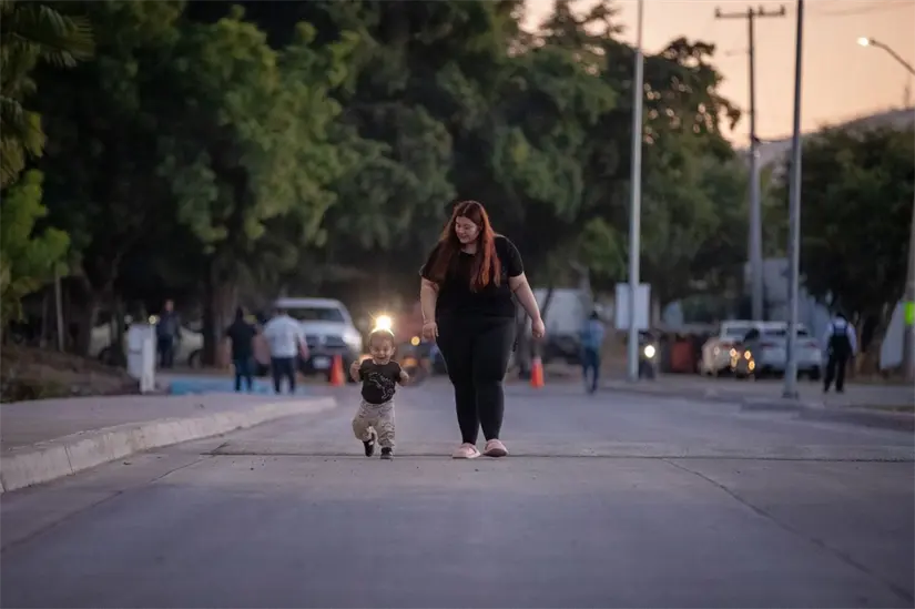Pavimentación de calle en la 21 de Marzo reduce polvo y mejora la salud de vecinos. Ayuntamiento de Culiacán