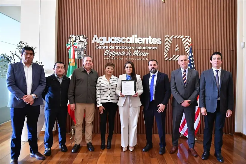 La gobernadora de Aguascalientes anunció la inversión de Costco Wholesale en la entidad, Foto: Cortesía