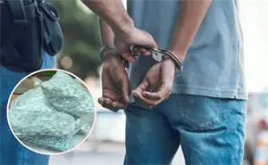 Un hombre armado es detenido en Chihuahua con 500 pastillas de fentanilo