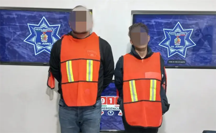 La pareja, que estaba en posesión de fentanilo, circulaba en una moto con reporte de robo.