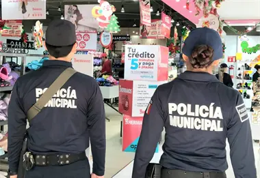 Los polic&iacute;as son verdaderos h&eacute;roes