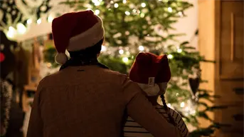 Le dijo ‘entra’ en Navidad y se quedó 45 años: la historia real que conmovió a todo un país