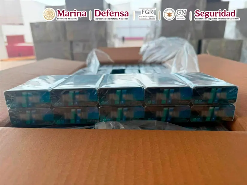 Aseguran más de 19 toneladas de tabaco ilegal en el AICM; evitó evasión fiscal de 16 millones de pesos