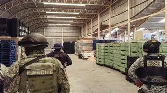 Golpe al crimen organizado en Michoacán: autoridades federales detienen a 17 personas y decomisan arsenal