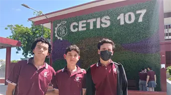 Cuando las matemáticas unen: estudiantes crean club para aprender y compartir en el Cetis 107
