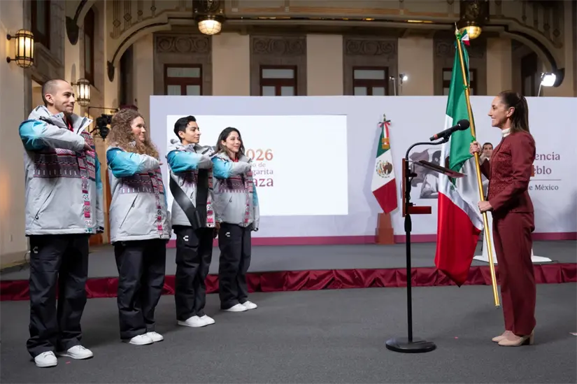 Claudia Sheinbaum abandera a la delegación de Juegos Olímpicos de Invierno.