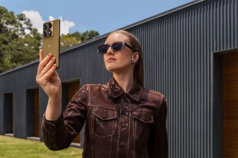 Motorola Signature trae una cámara de 50 megapíxeles con sensor Sony LYTIATM 828. Foto: Cortesía