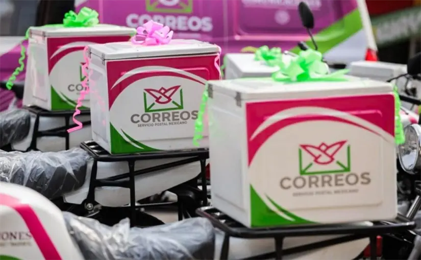 Trabajadores de Correos de México enfrentan complicaciones para entregar los paquetes por falta de equipo y herramientas.