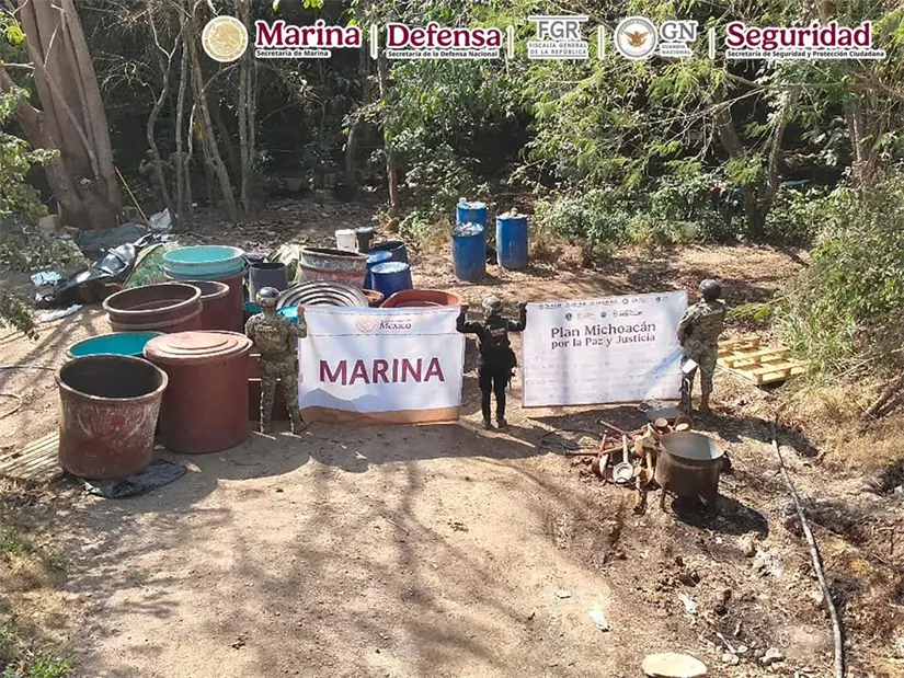 Marina y SSPC inhabilitan laboratorios de drogas sintéticas en acciones simultáneas en Durango, Sinaloa y Michoacán