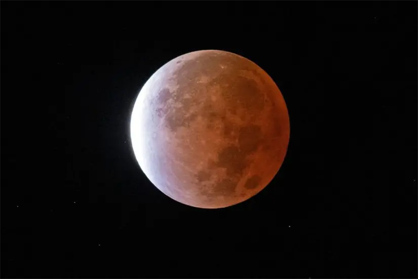 Un eclipse total de Luna se podrá ver desde México esre año. Foro: Gaceta UNAM