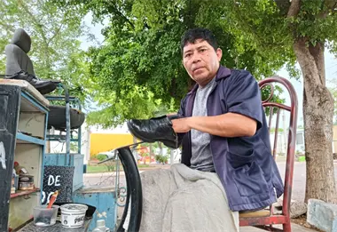 "La confianza es lo m&aacute;s importante", dice V&iacute;ctor Manuel, bolero desde hace 4 d&eacute;cadas en Culiac&aacute;n