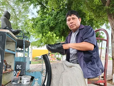 “La confianza es lo más importante”, dice Víctor Manuel, bolero desde hace 4 décadas en Culiacán