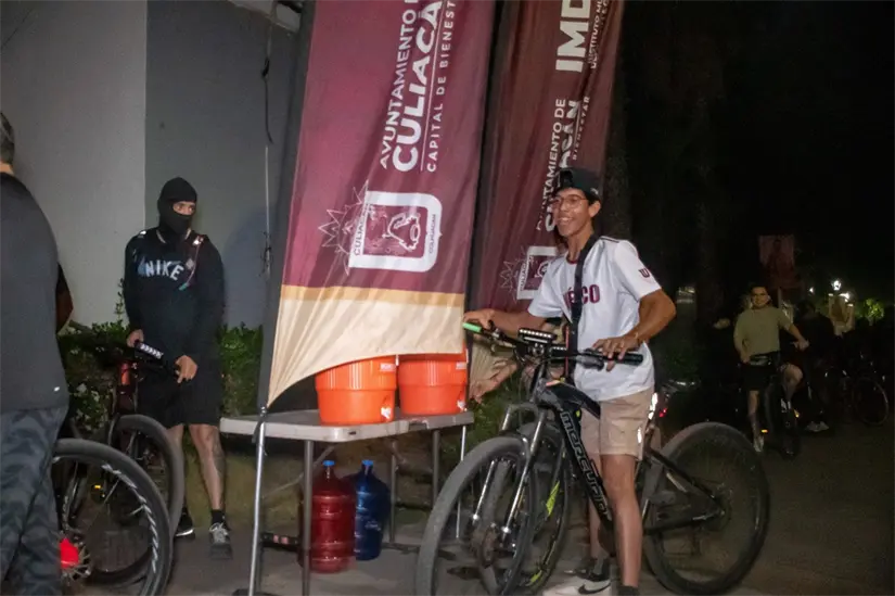 Ciclistas participan en Rodando Ando por una ciudad más activa y segura