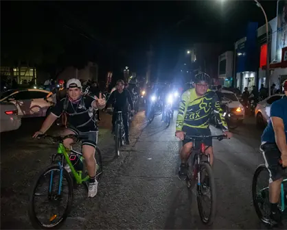 Bicicletas, luces y comunidad: as&iacute; se vivi&oacute; Rodando Ando en Culiac&aacute;n