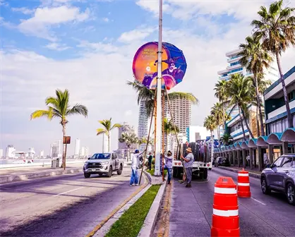 Mazatl&aacute;n se viste poco a poco de Carnaval