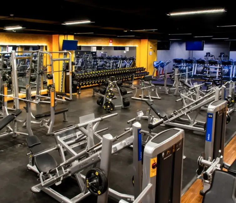 Smart Fit se enfocó en equipos de pesas, cardio y fuerza. Foto: cortesía.