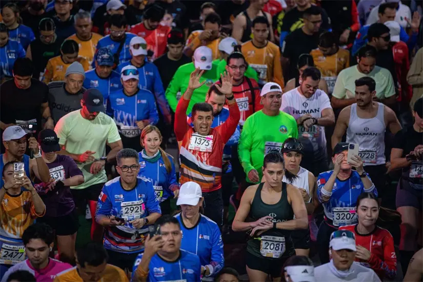 Con recorridos de 5, 10, 21 y 42 kilómetros, el maratón reunió a niñas, niños, jóvenes y adultos en un ambiente de fraternidad, proyectando a Culiacán y a Sinaloa a nivel nacional e internacional. Foto: Ayuntamiento de Culiacán