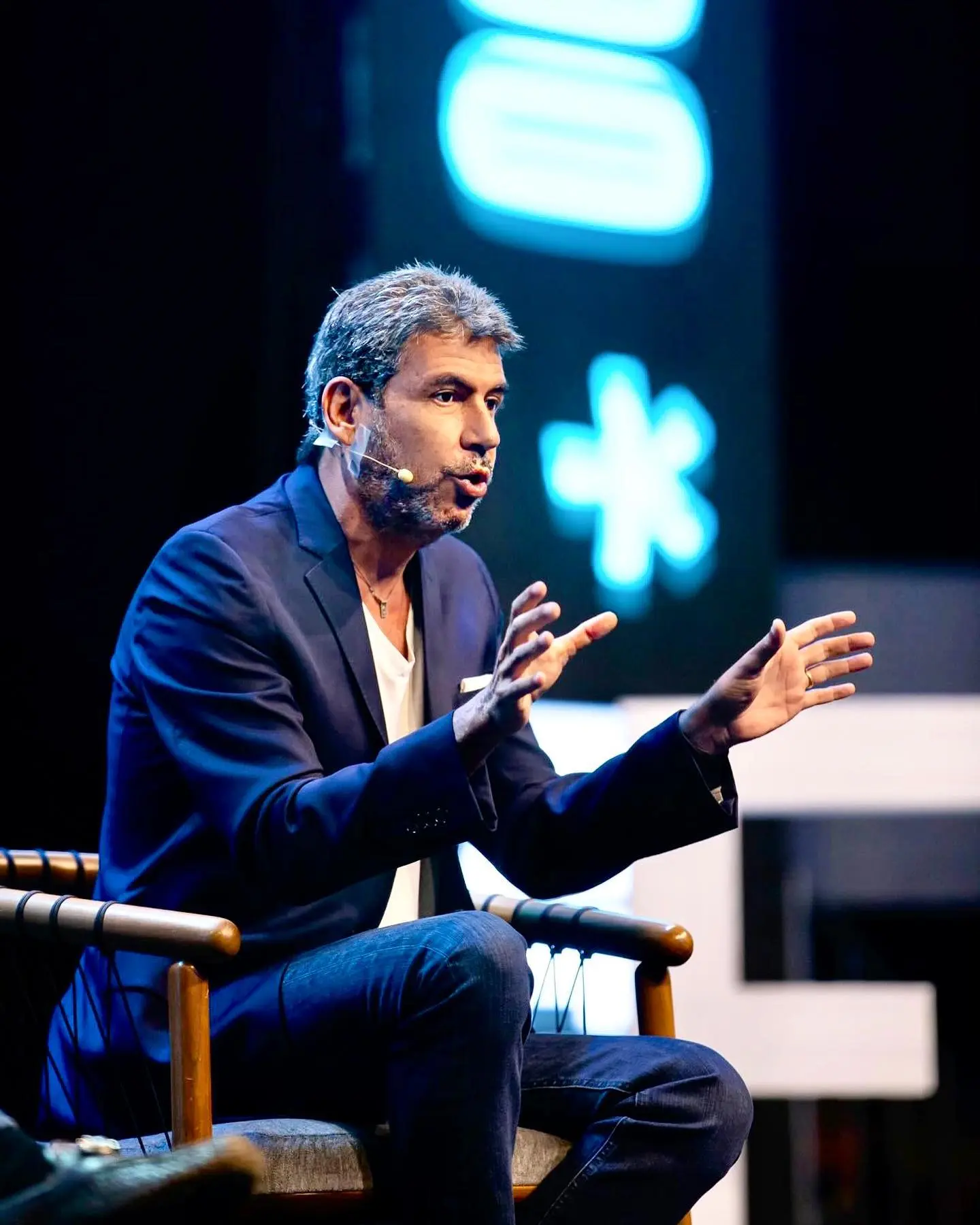 Empresario Arturo Elías Ayub. Foto: Facebook