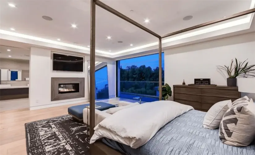 Así es la casa de lujo de Belinda en Los Ángeles. Foto: Realtor