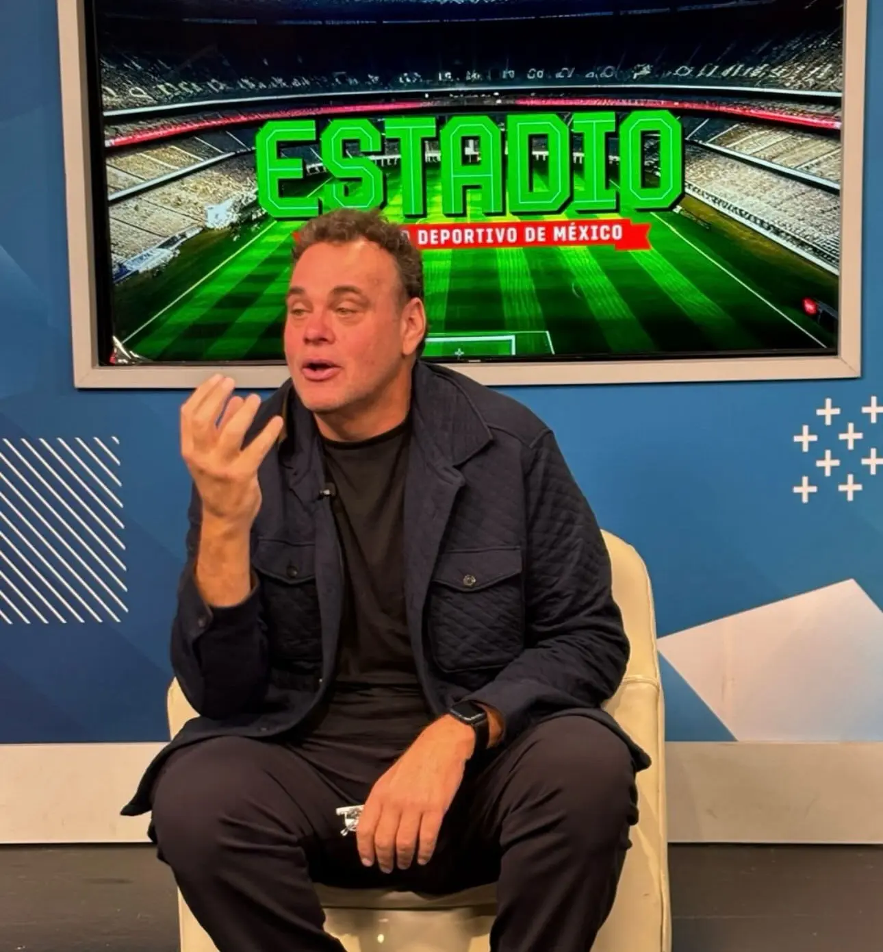 Cuánto le pagan a David Faitelson. Foto: Facebook