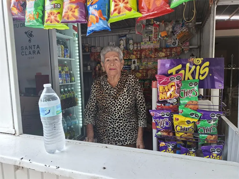 A sus 84 años, Armida sigue luchando… y la solidaridad la abrazó. Foto: Juan Madrigal