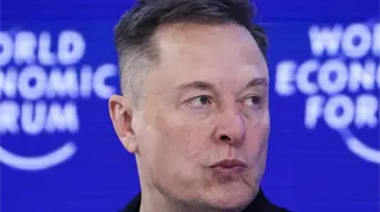 Por qué Elon Musk cree que la IA superará a los humanos en dos años