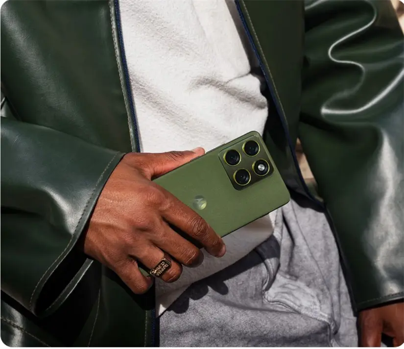 El Motorola Edge 70 fue lanzado con un sistema de cámaras avanzado. Foto: Cortesía