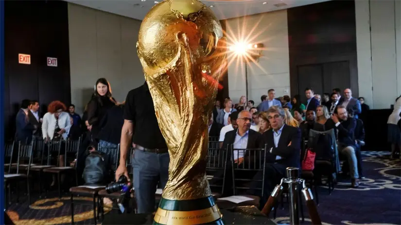 El propósito es que más gente pueda ver el trofeo. Foto: Cortesía