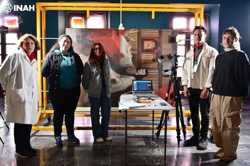 INAH y UNAM analizan el icónico retrato de Sor Juana pintado por Miguel Cabrera