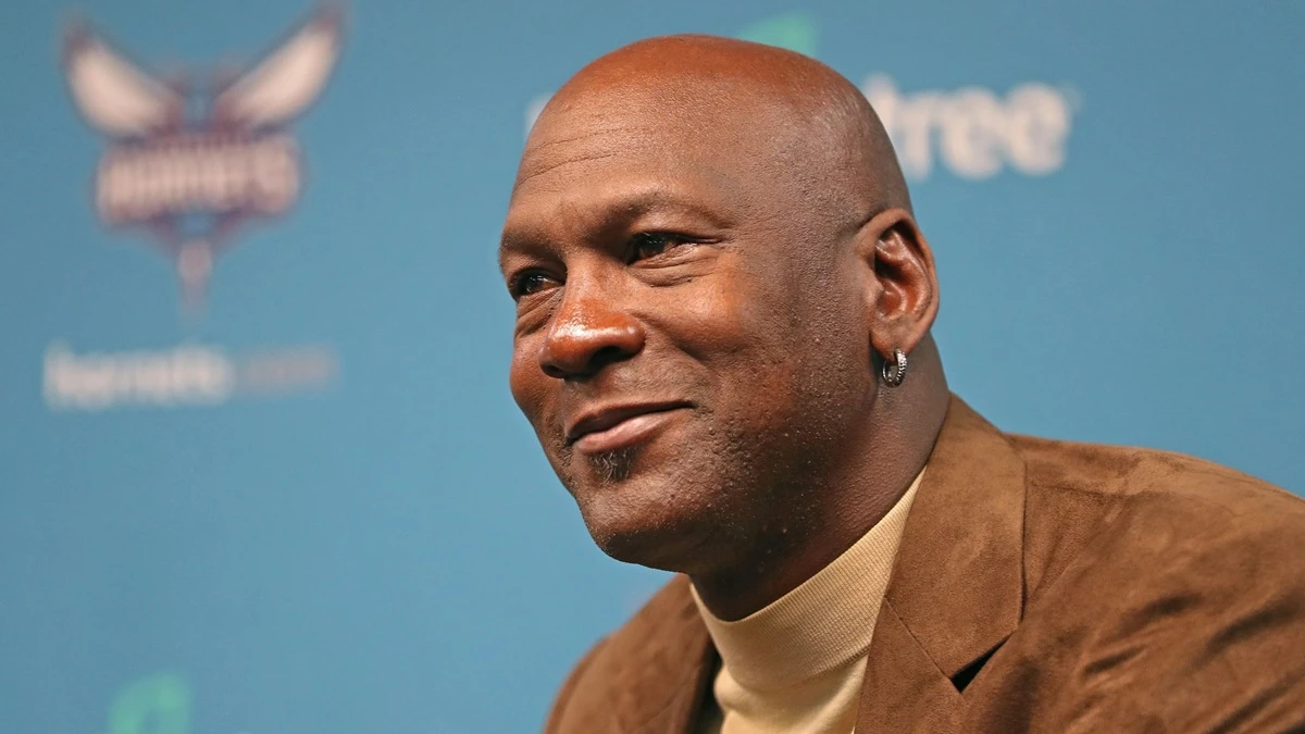 Michael Jordan se retiró definitivamente a los 40 años. Foto: Cortesía