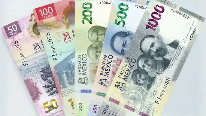 Lo ideal es llevar el billete a un banco para su análisis. Foto: Cortesía