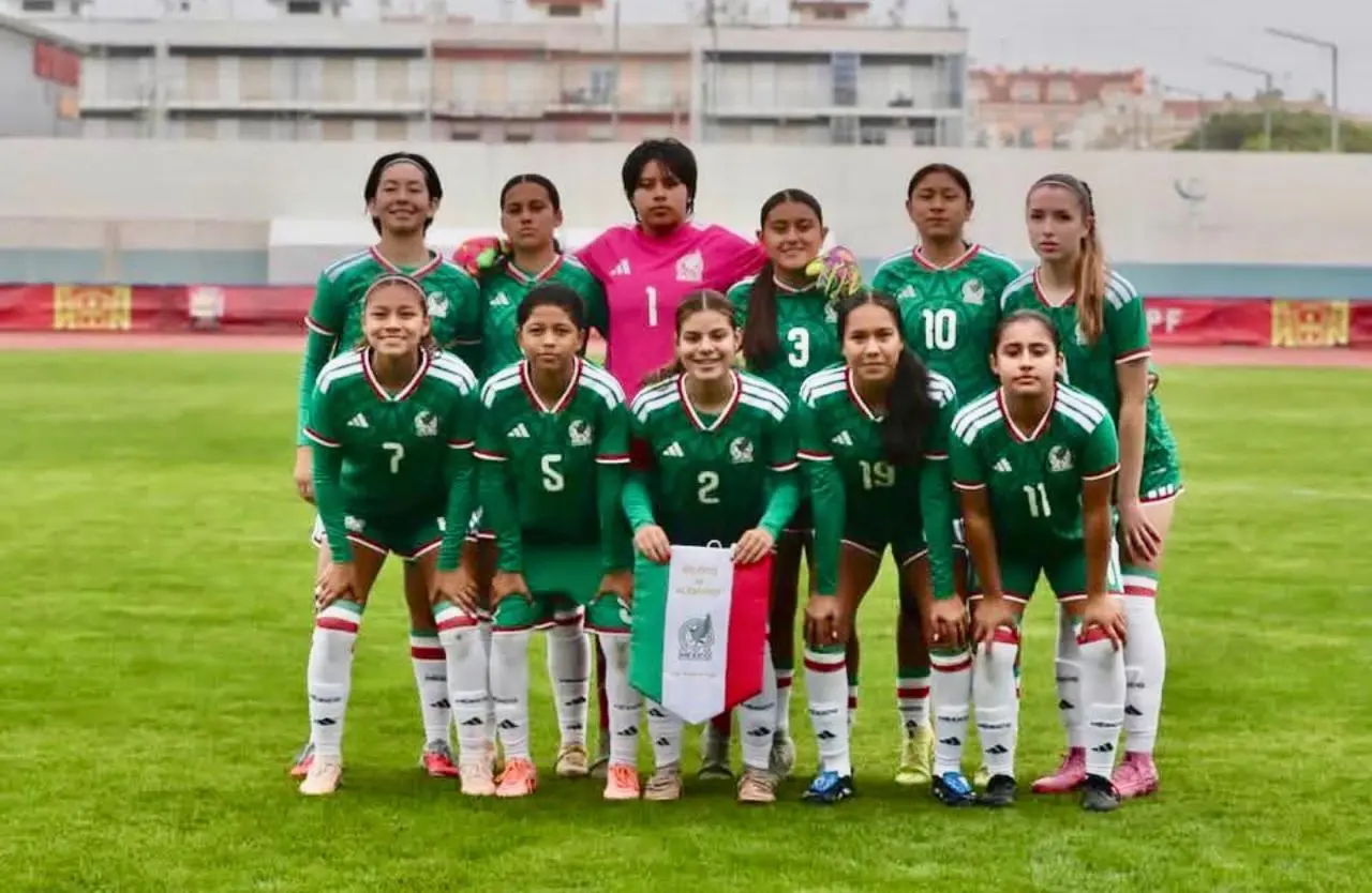 La mazatleca Bethzabeth Barrón continúa cumpliendo metas en el futbol femenil mexicano, recientemente fue convocada a la Selección Femenil Sub 16 para una serie de partidos amistosos en Portugal