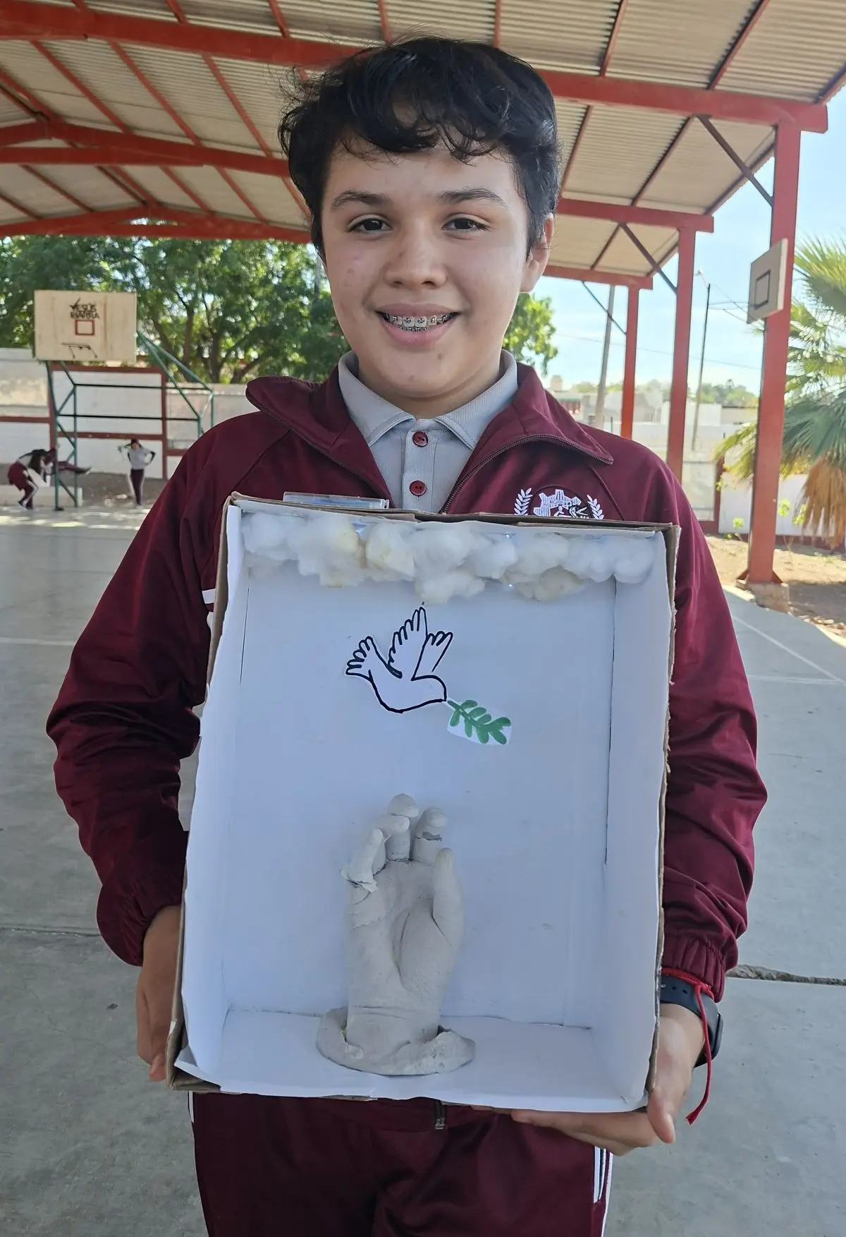 Con su talento y la fuerza de su mensaje, Héctor Emiliano reafirma su liderazgo como un joven que inspira a otros a construir un entorno más pacífico, solidario y respetuoso. Foto: Juan Madrigal