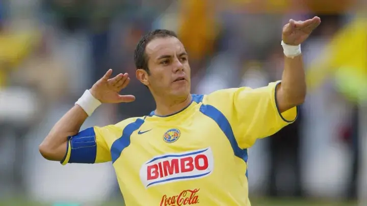 También tiene el récord de ser el segundo máximo goleador histórico del Club América. Foto: Cortesía