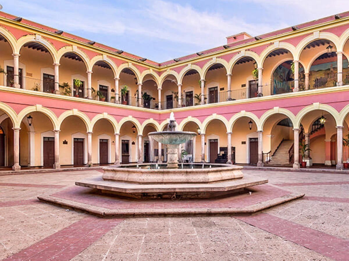 El Palacio Municipal de El Fuerte es una de las construcciones históricas más emblemáticas del norte de Sinaloa. Foto Sinaloa 360. Miguel Ángel Victoria
