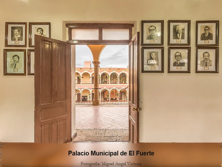 Su arquitectura neoclásica, edificada en ladrillo, resalta en el corazón del Pueblo Mágico. Foto Sinaloa 360. Miguel Ángel Victoria