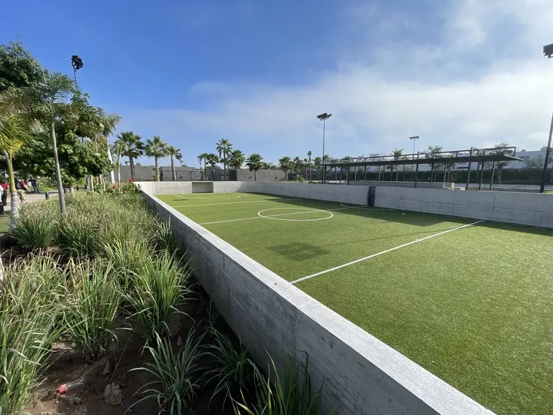 Las canchas estarán disponibles para los miembros del club en cualquier momento que decidan disponer de ellas.