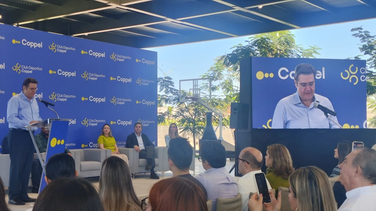 Durante su discurso, el empresario sinaloense Agustín Coppel Luken mencionó que la empresa seguirá apostando por el bienestar de Culiacán y Sinaloa.