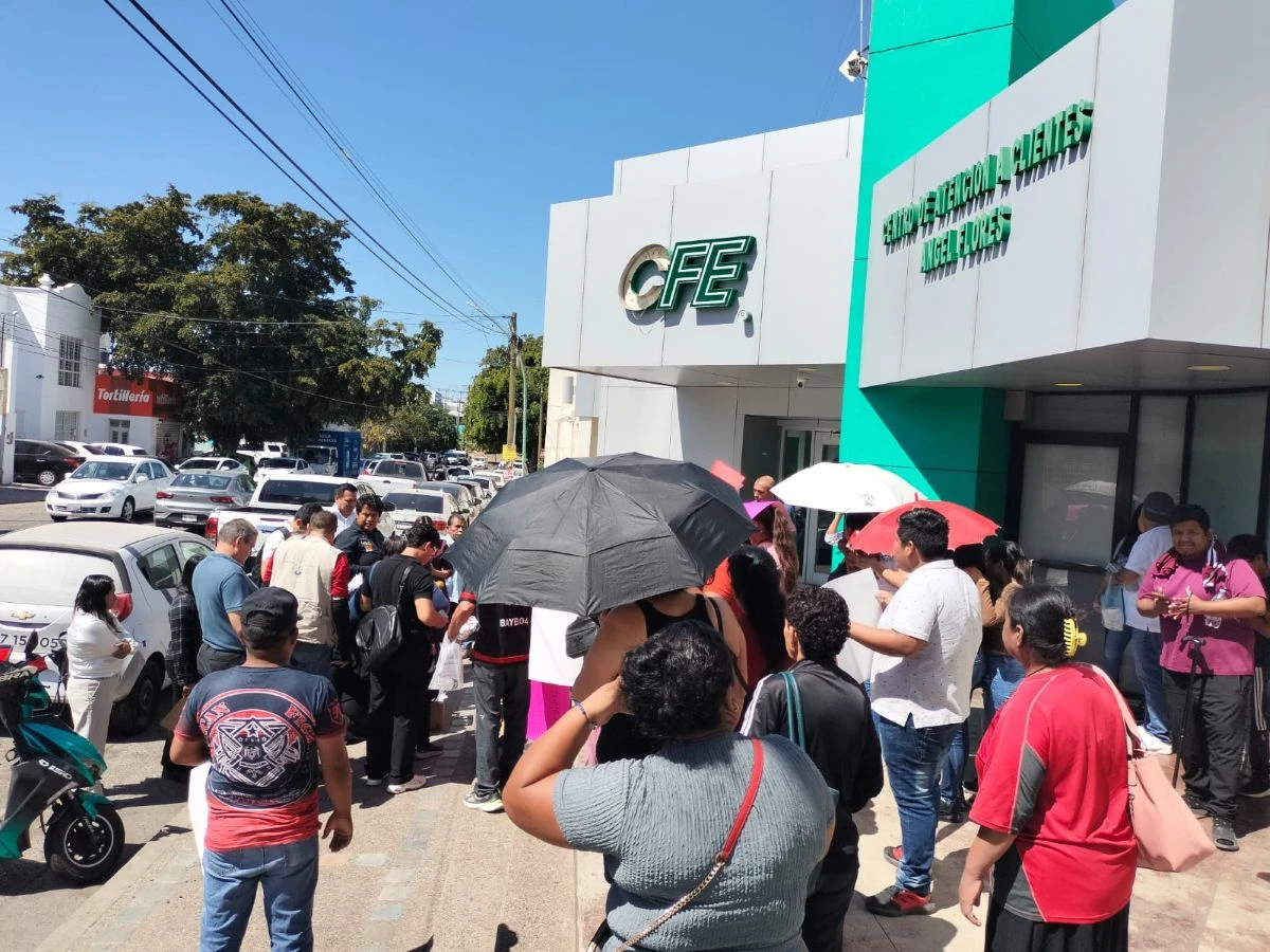 Integrantes de la asociación Profesionistas Indígenas del Noroeste presentaron 674 inconformidades ante la CFE por altos cobros de electricidad en Villa Juárez.